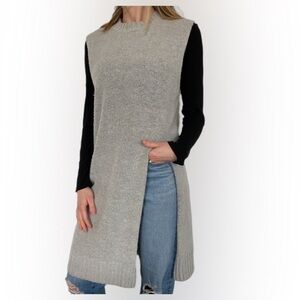 Oak + Fort Women’s Grey Long Vest Tunic Sweater  with Front Slit - Size XS